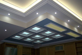 Ψευδοροφή γυψοσανίδας και γύψινα φατνώματα